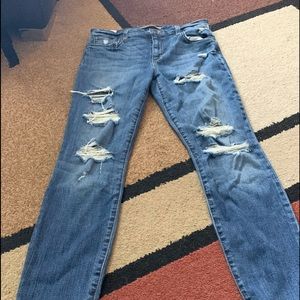 Distressed jeans 28.5 inseam